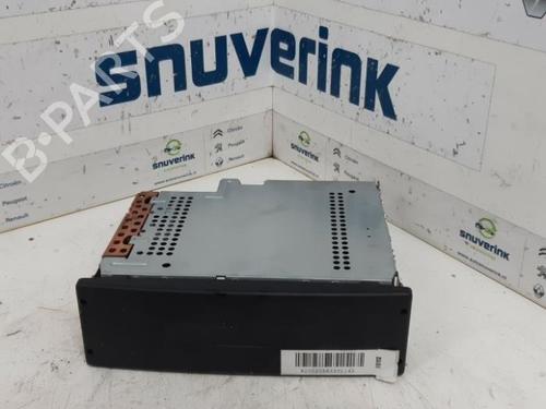 radio-renault-espace-iv-jk01_-2002-40568707 main image