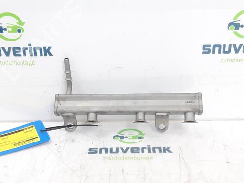 Used Injection rail Injection rail 23122449 23122449