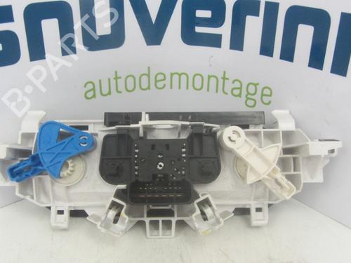 Climate control RENAULT TWINGO II (CN0_) 1.2 (CN0D) | BP13322821I5 