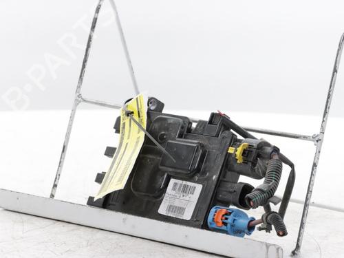 Fuse box RENAULT TRAFIC III Van (FG_) 1.6 dCi 90 (FGME) | BP34423269E1 - Image 2