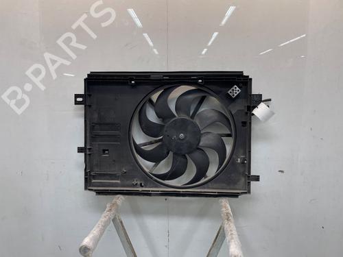 Used Radiator fan Radiator fan 30186011 30186011