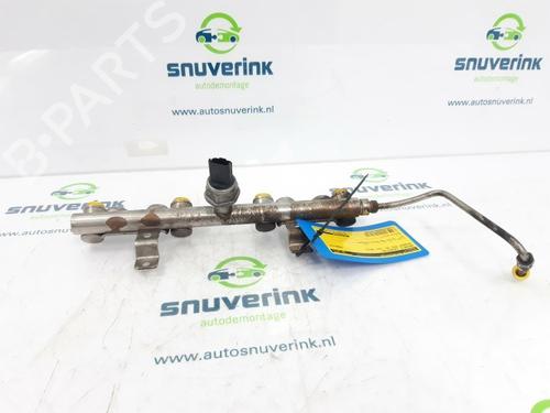 Used Injection rail Injection rail 13324434 13324434