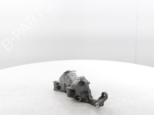 Support PEUGEOT 308 III (FB_, FH_, FP_, F3_, FM_) PureTech 110 (FPHNPL) | BP29640851C155 