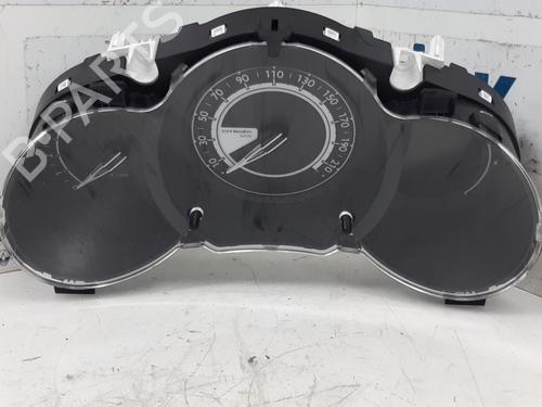 Used Instrument cluster Instrument cluster 13323868 13323868