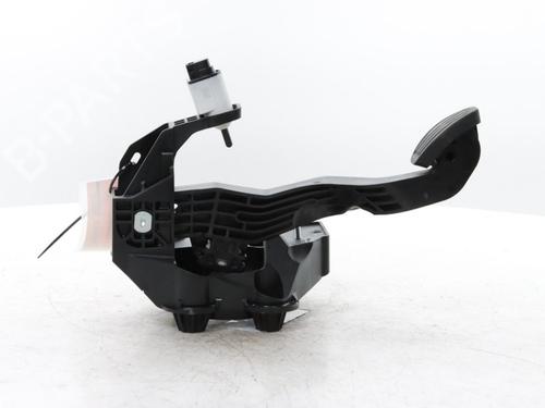 Used Break pedal Break pedal 38234503 38234503