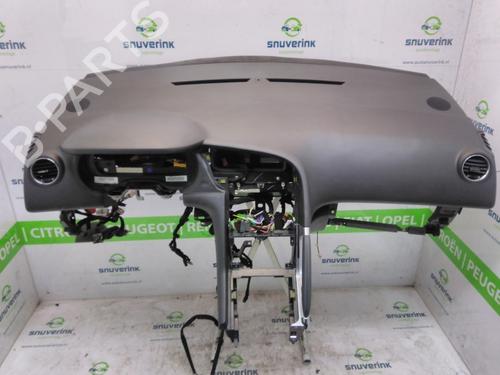 Used Dashboard PEUGEOT 3008 I MPV (0U_) 1.6 THP (156 hp) 12216859