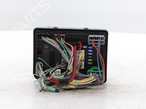 Used Fuse box Fuse box 38347698 38347698