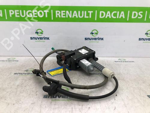 Used Electric handbrake PEUGEOT 3008 I MPV (0U_) 1.6 VTi (120 hp) 19577071