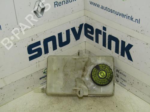 Used Brake fluid reservoir PEUGEOT PARTNER Tepee 1.6 VTi (109 hp) 13189011