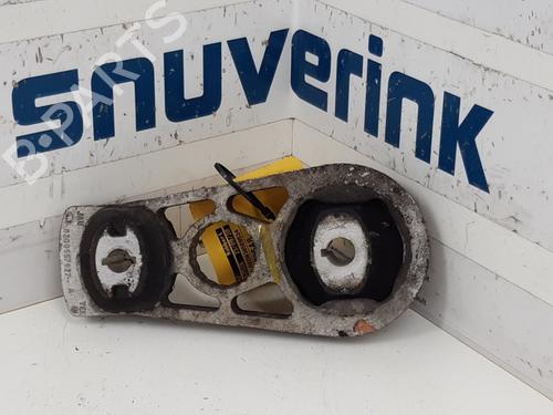 Used Gearbox mount Gearbox mount 21100113 21100113