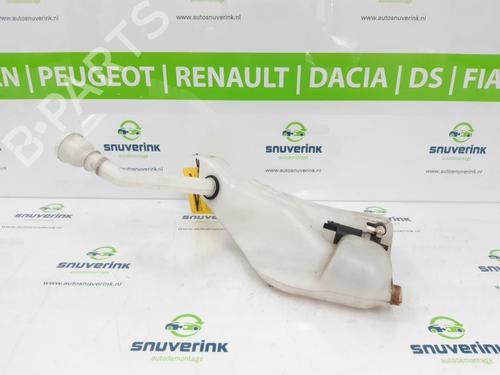 Used Windscreen washer tank RENAULT MEGANE III Grandtour (KZ0/1) 1.5 dCi (KZ09, KZ0D, KZ1G, KZ29, KZ14, KZ1W, KZ10, KZ1F,... (110 hp) 10802069
