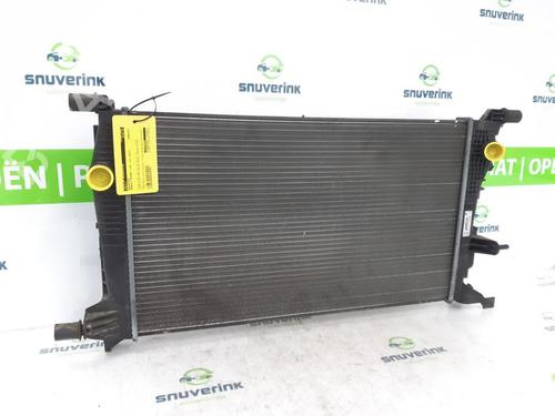 Used Water radiator Water radiator 18028457 18028457
