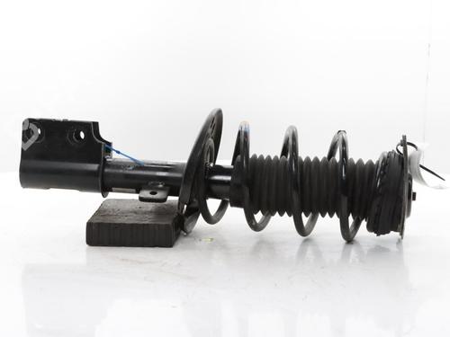 Used Left front shock absorber Left front shock absorber PEUGEOT 308 III (FB_, FH_, FP_, F3_, FM_) Hybrid 180 (F3DGXT, F3DGMH) (181 hp) 40266066 40266066