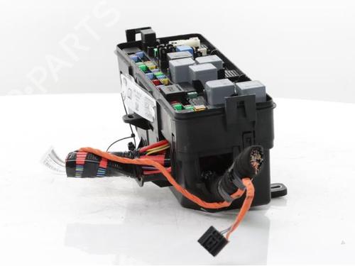 Fuse box LAND ROVER DEFENDER Station Wagon (L663) P300 Si4 4x4 | BP40588802E1 - Image 3