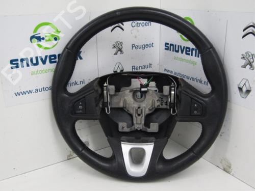 steering-wheel-renault-megane-iii-hatchback-bz01_-b3_-2008-40563271 main image