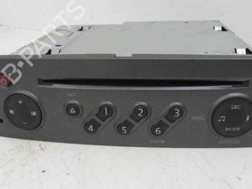 Used Radio RENAULT SCÉNIC II (JM0/1_) 2.0 (JM05, JM0U, JM1N, JM1U, JM2V) (135 hp) 10915887