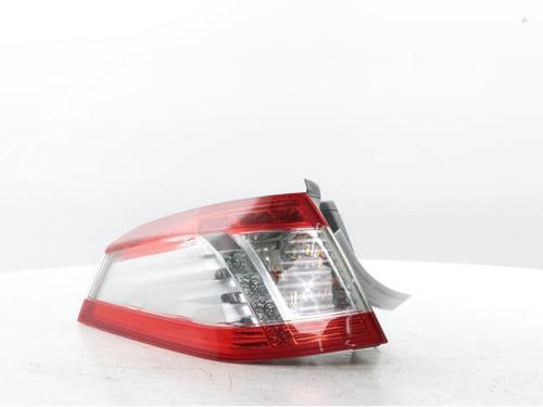 left-taillight-peugeot-508-sw-i-8e_-2010-2011-2012-2013-2014-2015-2016-2017-2018-30758629 main image