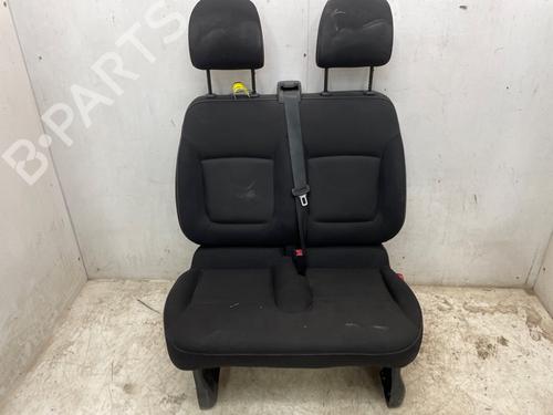 Used Right front seat Right front seat RENAULT TRAFIC III Van (FG_) 1.6 dCi 90 (FGME) (90 hp) 33935092 33935092