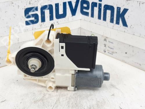 Used Electronic module RENAULT MEGANE III Grandtour (KZ0/1) 1.5 dCi (KZ09, KZ0D, KZ1G, KZ29, KZ14, KZ1W, KZ10, KZ1F,... (110 hp) 13192271