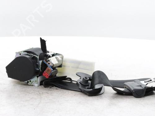 front-right-seatbelt-renault-megane-iv-grandtour-k9amn_-2016-34567786 main image