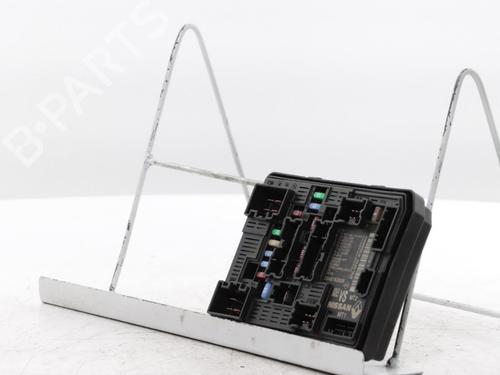 Fuse box RENAULT CLIO V (B7_) 1.0 TCe 90 (B7MT) | BP31050239E1