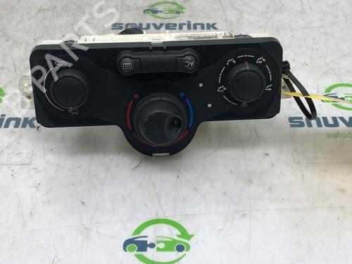Used Climate control Climate control 17223834 17223834