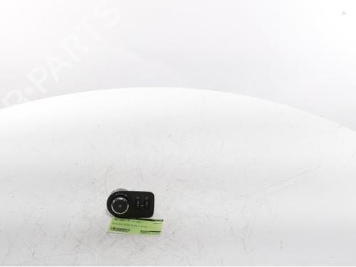 headlight-switch-opel-corsa-f-p2jo-2019-28005610 main image