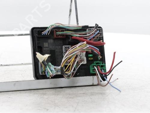 fuse-box-renault-trafic-iii-van-fg_-2014-34423552 main image