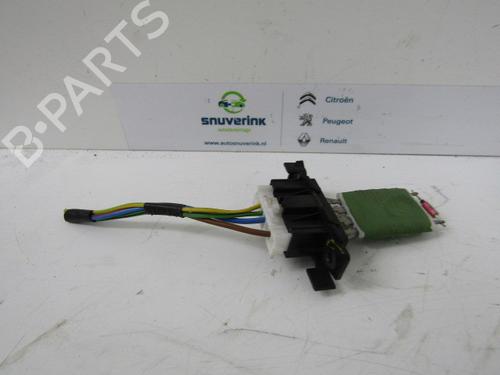 Used Heater resistor OPEL COMBO Box Body/MPV (X12) 1.6 CDTI (B05) (90 hp) 24163044
