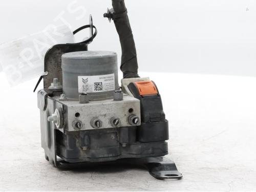 Used ABS pump ABS pump PEUGEOT 3008 II SUV (MC_, MR_, MJ_, M4_) 1.5 BlueHDi 130 (131 hp) 38347242 38347242