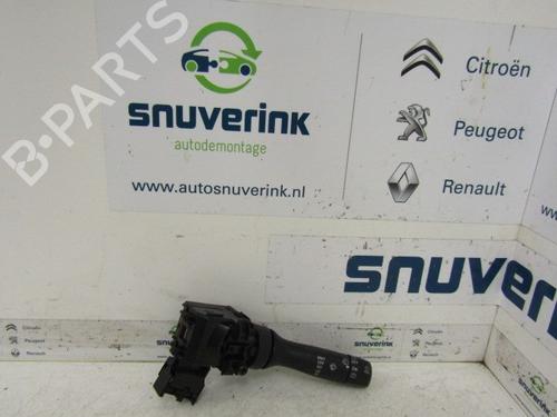Used Steering column stalk Steering column stalk 13323601 13323601