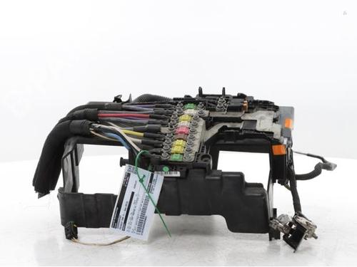 fuse-box-peugeot-508-sw-i-8e_-2010-2011-2012-2013-2014-2015-2016-2017-2018-30186933 main image