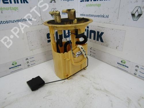 Used Fuel pump PEUGEOT 206 SW (2E/K) 1.4 HDi (68 hp) 15294709