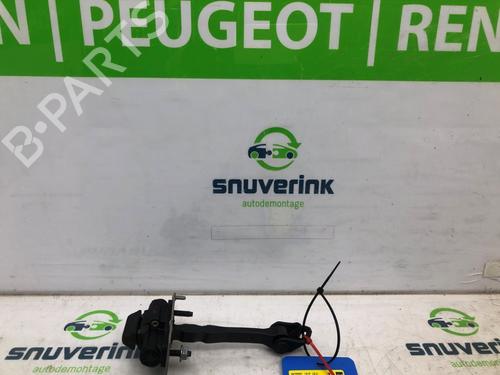 Used Hinge/Door check strap Hinge/Door check strap 24166101 24166101