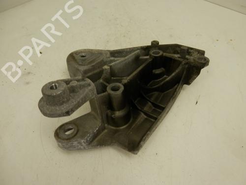 Used Engine mount RENAULT LAGUNA II Grandtour (KG0/1_) 1.8 16V (121 hp) 28288412
