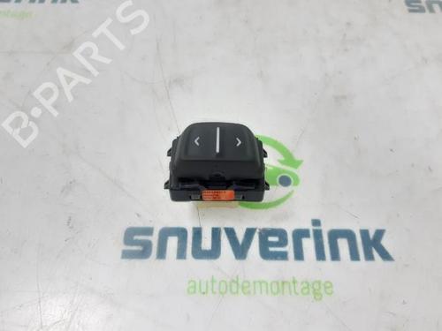 Used Switch Switch DACIA SANDERO II TCe 90 (B8M1, B8MA, B8AC) (90 hp) 40580420 40580420