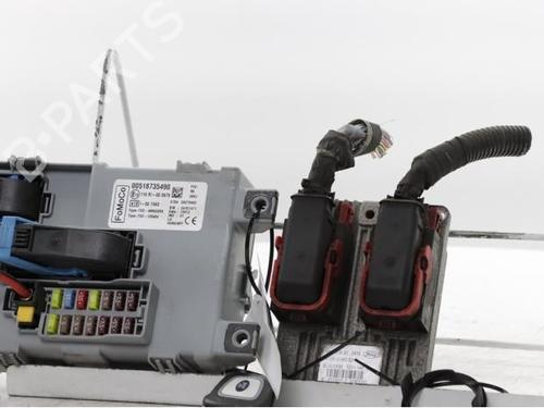 engine-control-unit-ecu-ford-ka-ru8-2008-2009-2010-2011-2012-2013-2014-2015-2016-40542461 main image