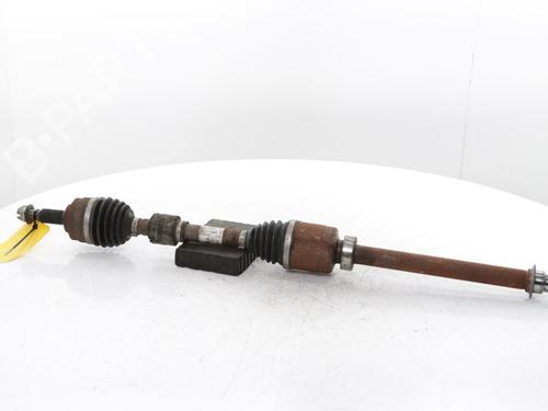 Used Right front driveshaft RENAULT CAPTUR II (HF_) TCe 140 (HFN0) (140 hp) 30186561