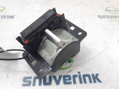 Used Shift knob PEUGEOT EXPERT Van (V_) E-EXPERT (136 hp) 25205066