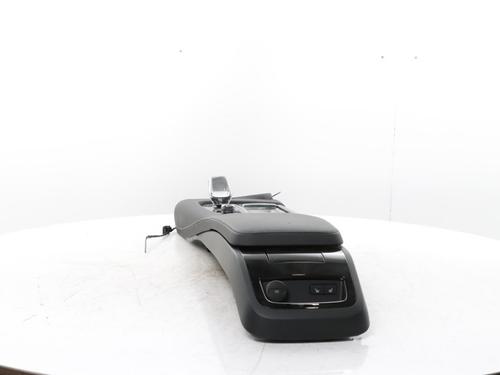 Mittelkonsole VOLVO V60 II (225) T6 Plug-in Hybrid AWD | BP38110966I22 - Image 3