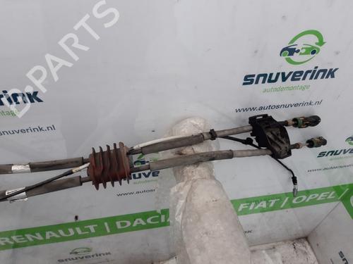 Gear lever CITROËN C4 Grand Picasso II (DA_, DE_) 1.6 HDi / BlueHDi 115 | BP18869928M90 