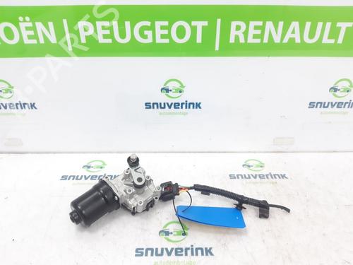 Used Front wiper motor PEUGEOT 2008 II (UD_, US_, UY_, UJ_, UR_, UC_) 1.2 PureTech 100 (USHNK) (101 hp) 15773568