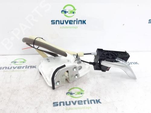 Used Front right lock Front right lock MAZDA CX-3 (DK) 2.0 SKYACTIV-G (121 hp) 40572364 40572364