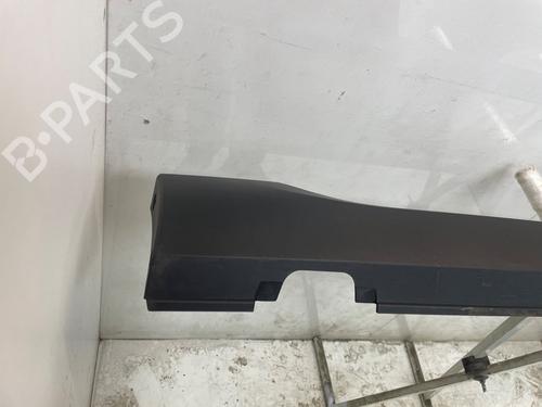 Right sideskirt PEUGEOT 2008 I (CU_) 1.2 THP 110 / PureTech 110 | BP30186721C114