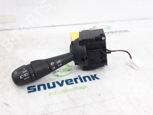 Headlight switch RENAULT CLIO IV Grandtour (KH_) 1.2 TCe 120 (KHAU) (118 hp) 13325492