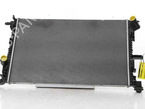Used Water radiator Water radiator 38409024 38409024