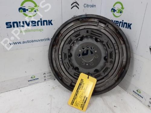 Used Flywheel RENAULT CAPTUR I (J5_, H5_) 1.2 TCe 120 (120 hp) 10797736