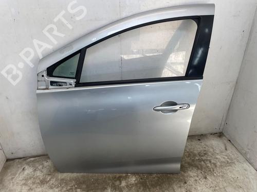 Used Left front door Left front door RENAULT ZOE Hatchback Van (BFM_) Electric (BFMF) (109 hp) 39750370 39750370