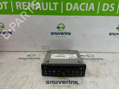 Used Radio RENAULT KANGOO Express (FW0/1_) 1.5 dCi 110 (FW0C, FW0H) (109 hp) 25449915