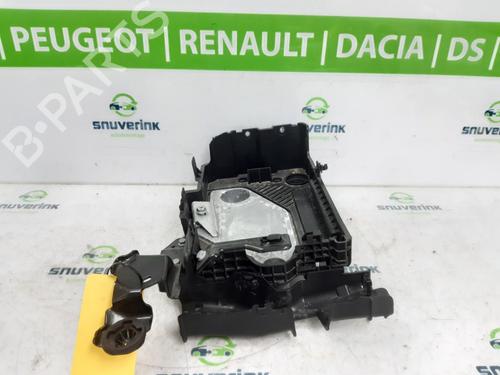 Used Support RENAULT CAPTUR II (HF_) TCe 140 (HFN0) (140 hp) 22218172